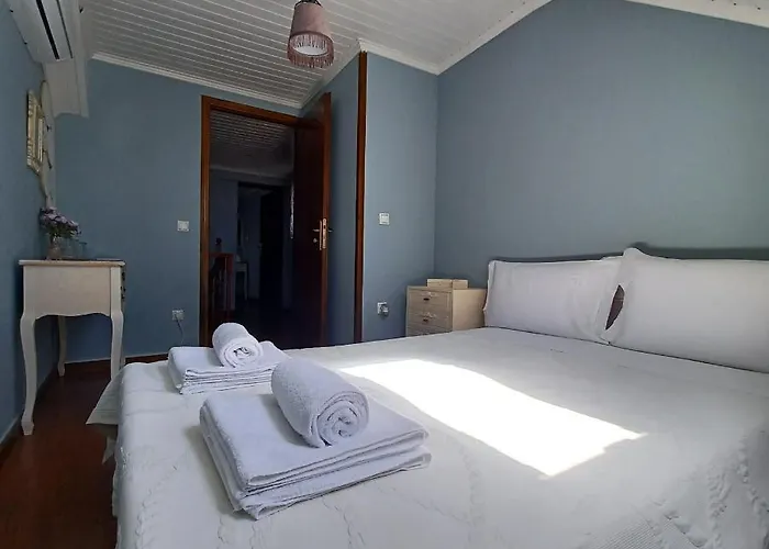 Eirinis - σπίτι της ειρήνης Holiday home Agios Petros (Lefkada)